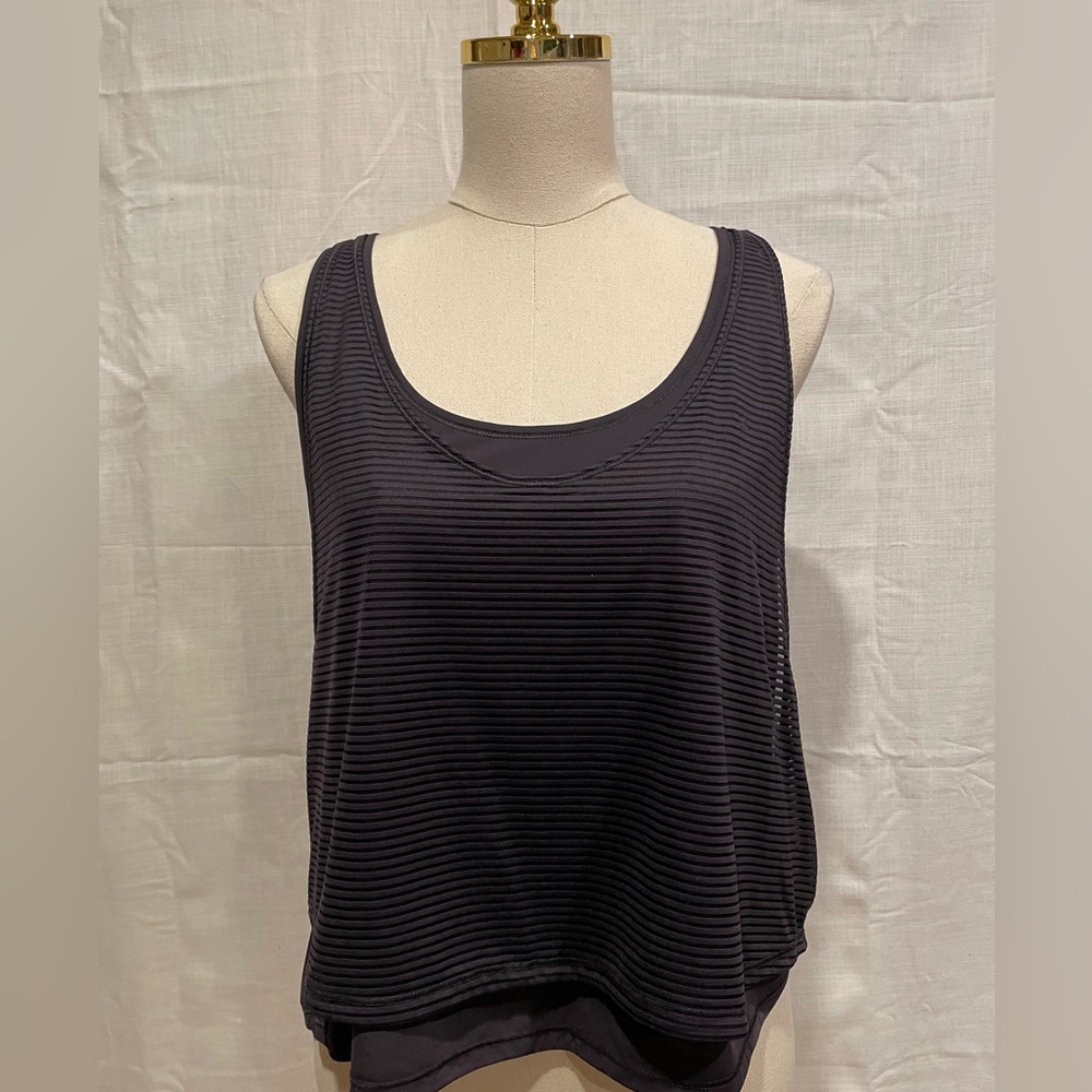 NWOT‎ LULULEMON twofer tank